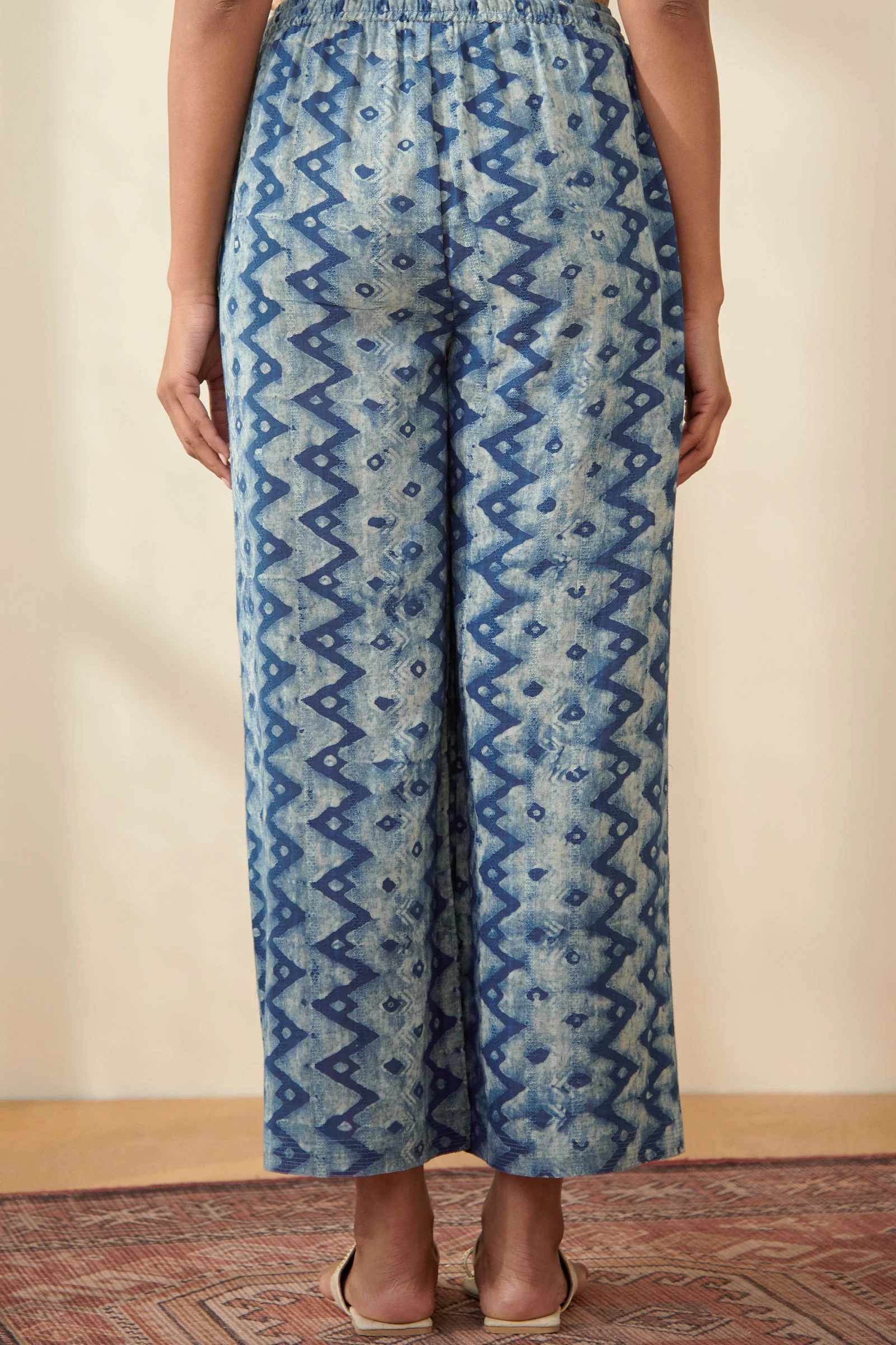 Surplus: Noor Rumaisa Akola Farsi - Image 5