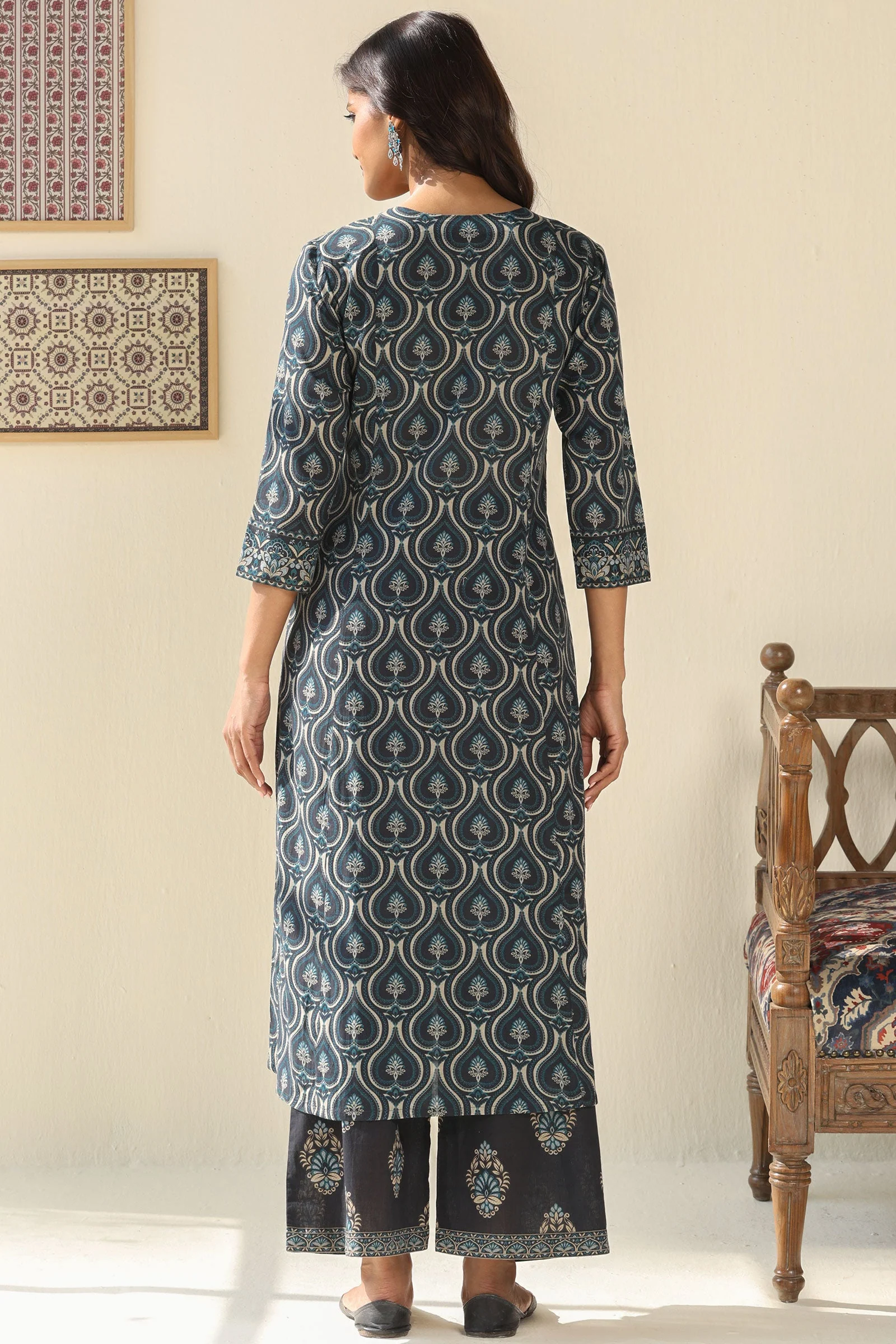 Surplus: Rangrez Aliza Kurta - Image 7