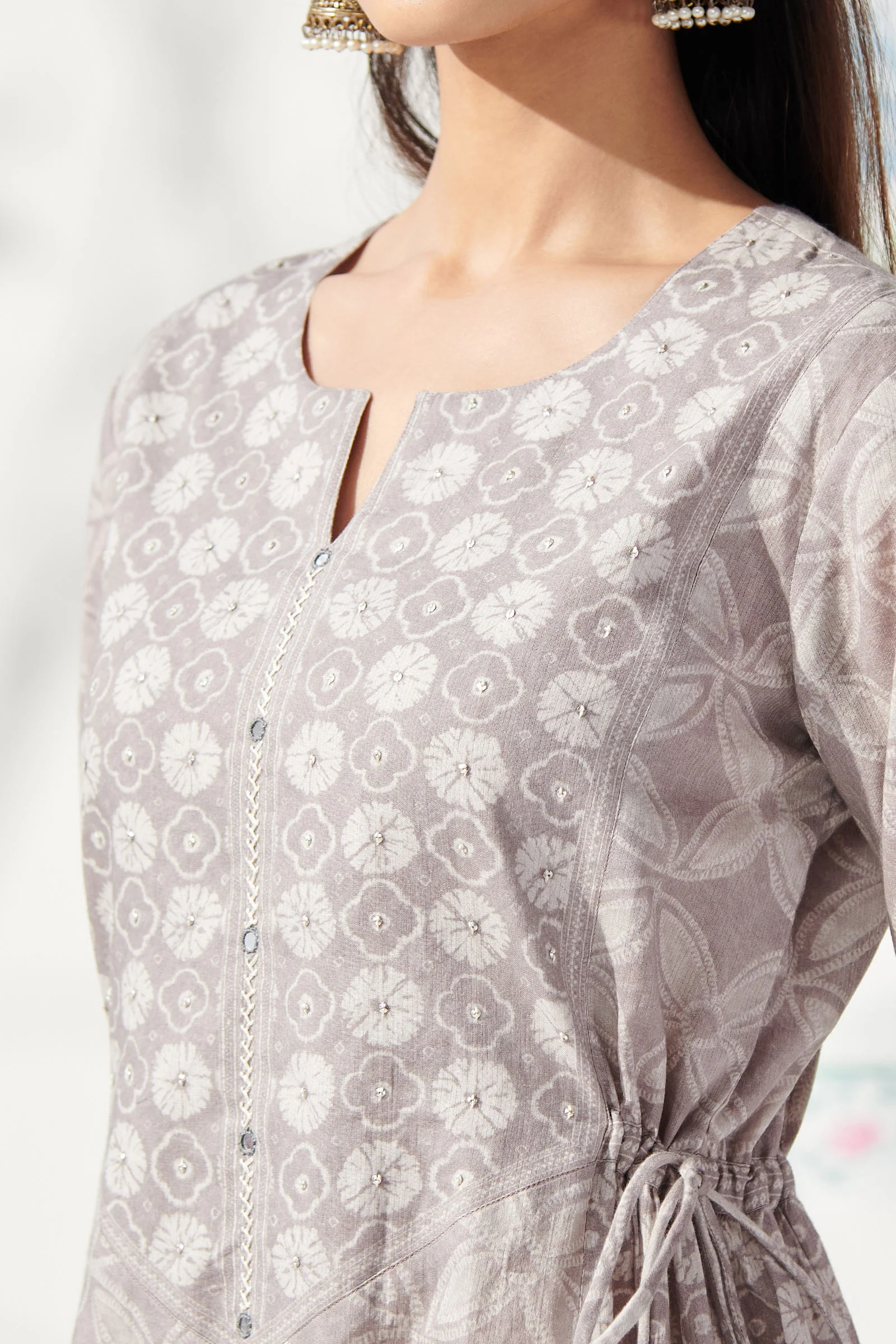 Surplus: Rangrez Faheema Kurta - Image 4