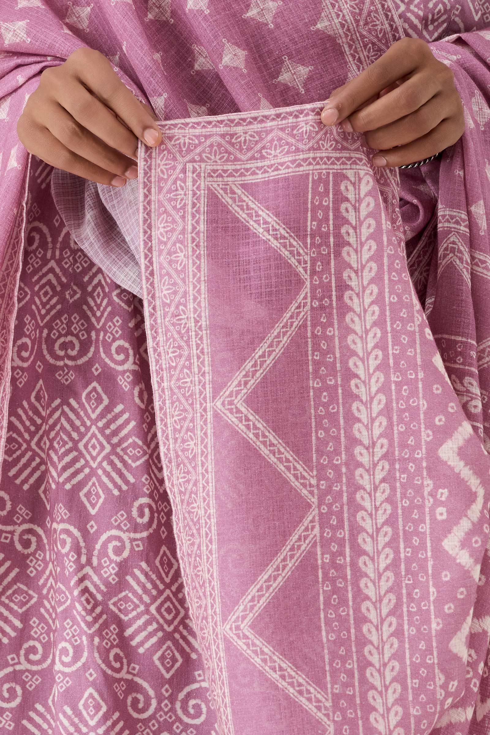 Surplus: Rangrez Meher Dupatta - Image 4