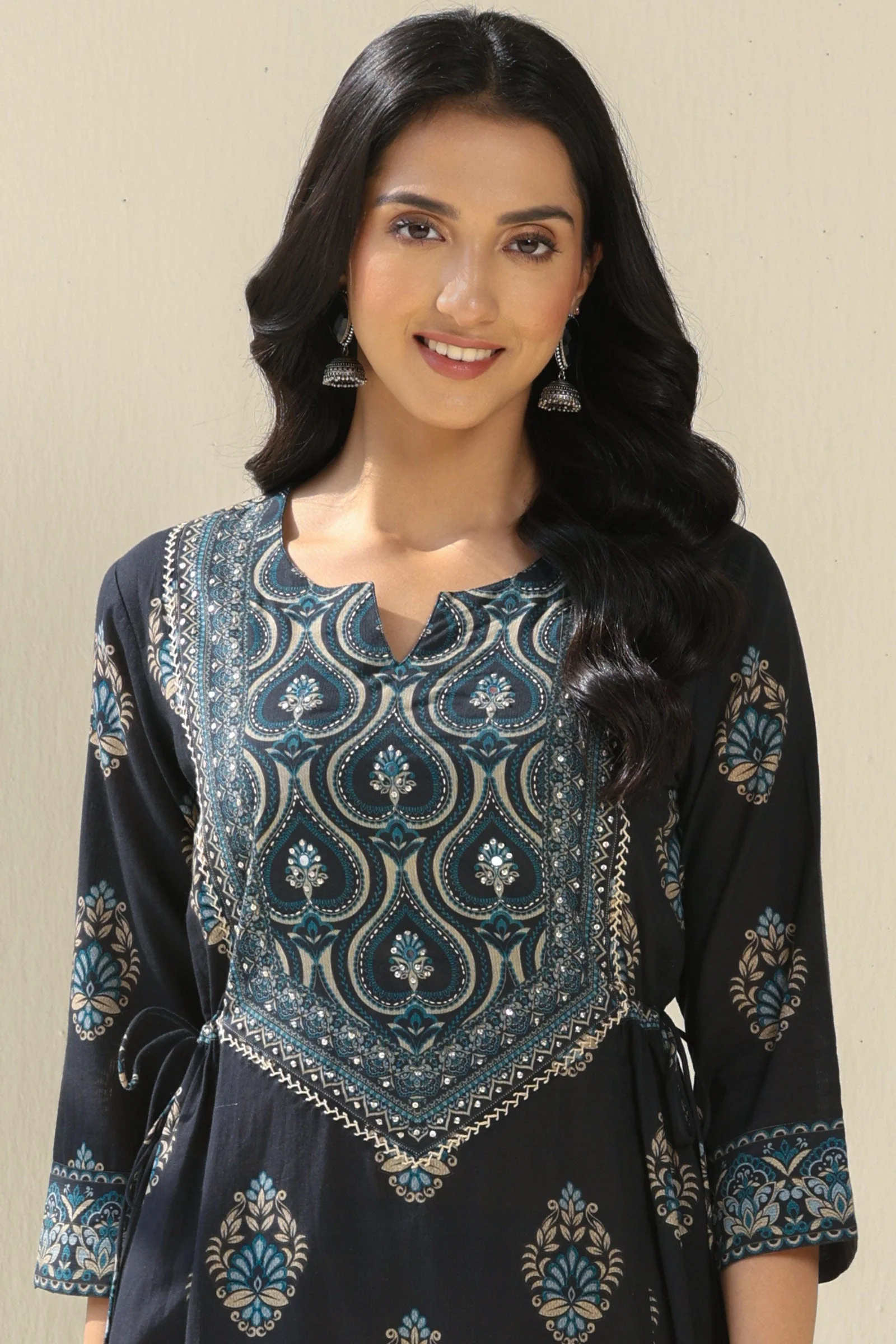 Surplus: Rangrez Rabiya Kurta