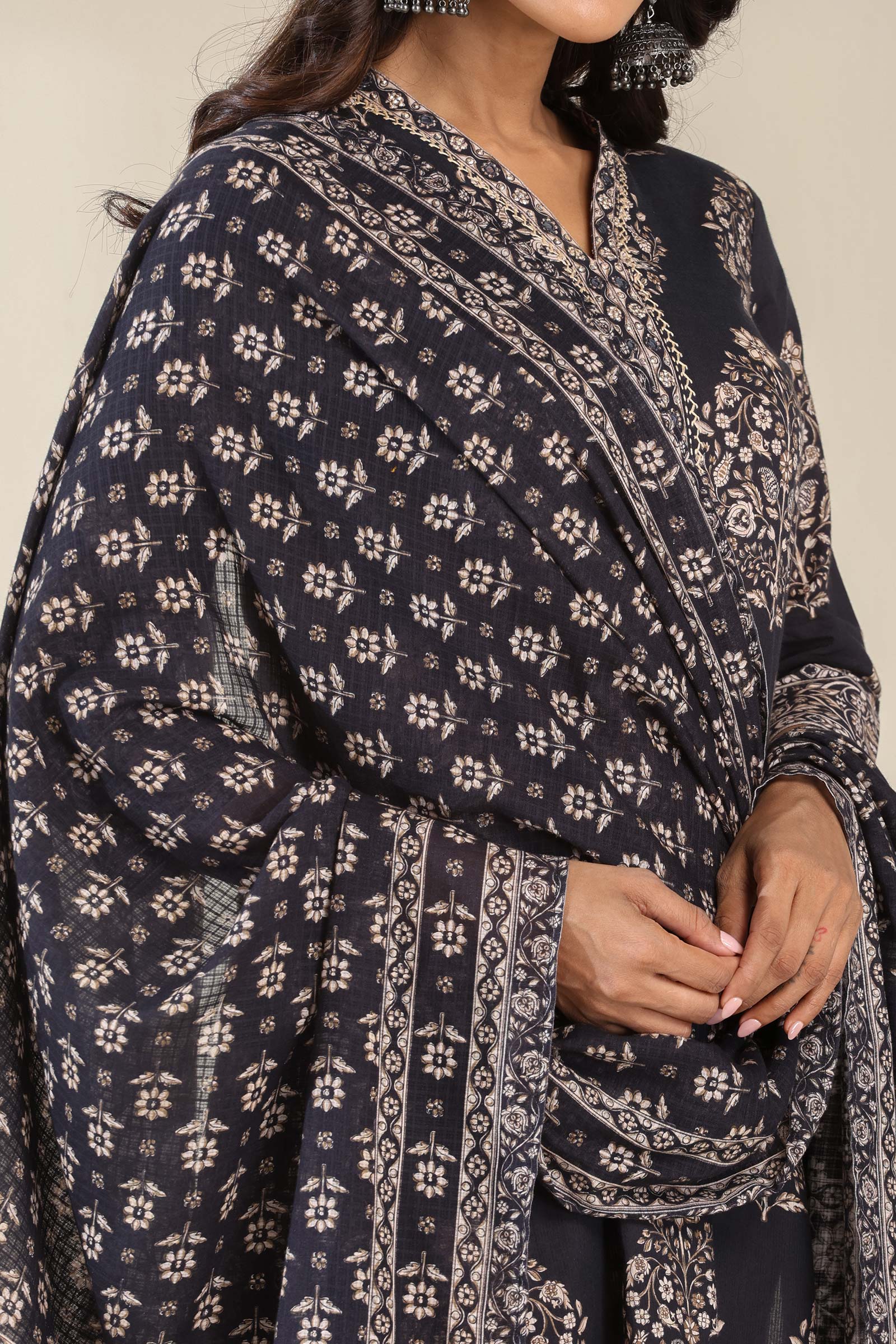 Surplus: Roz Meher Rahila Dupatta - Image 2