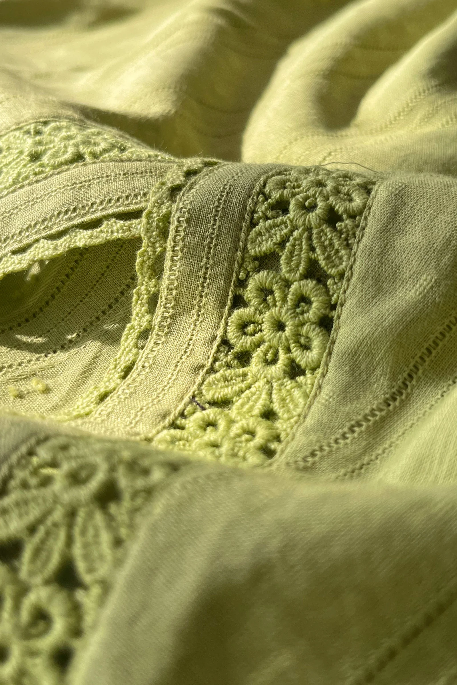 Surplus: Roza Maria Green Kurta - Image 3