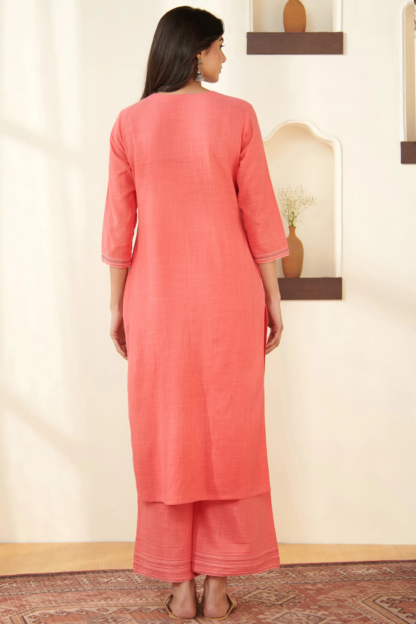 Surplus: Roza Mehnaz Pink Kurta - Image 8