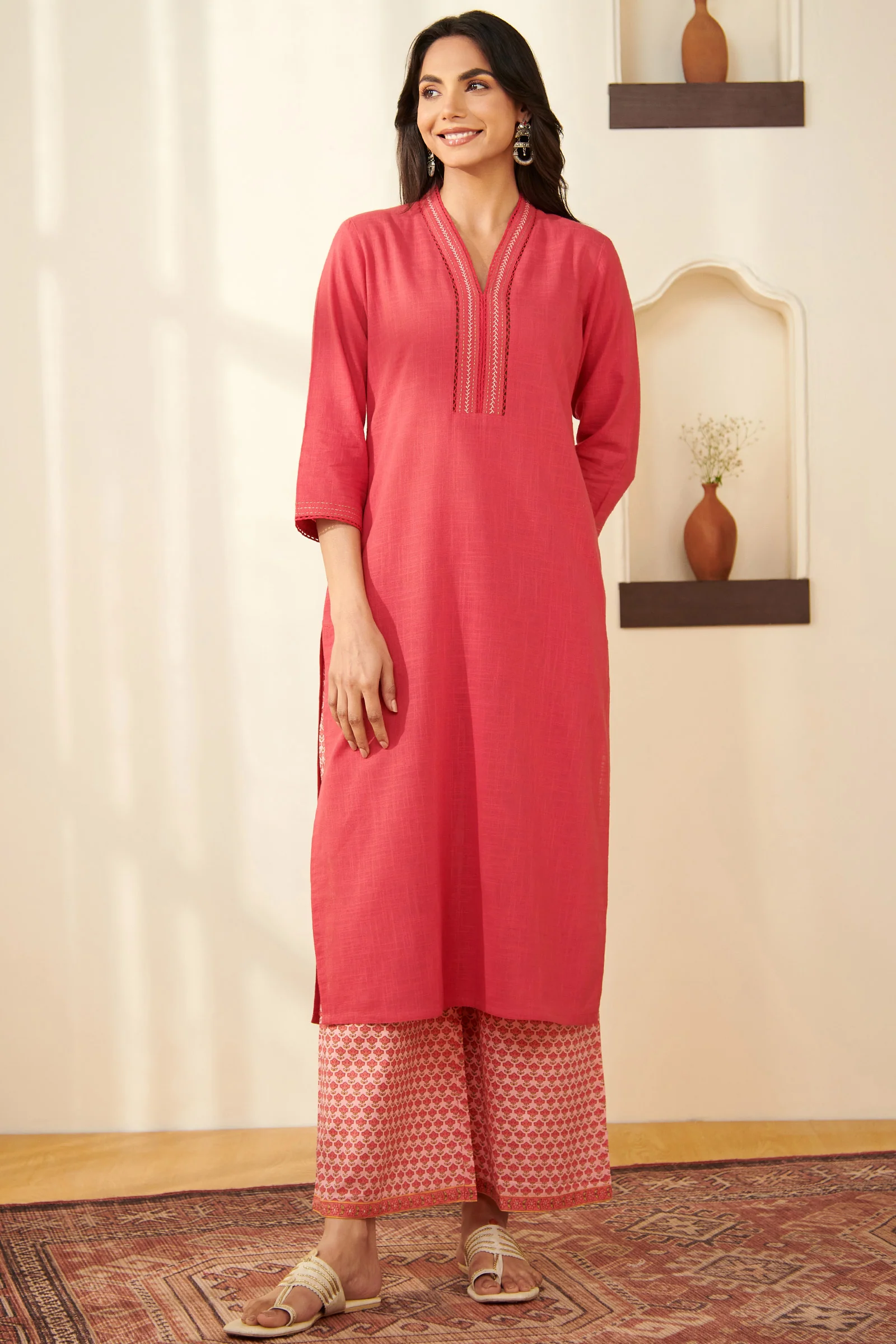 Surplus: Roza Nazm Pink Kurta - Image 2