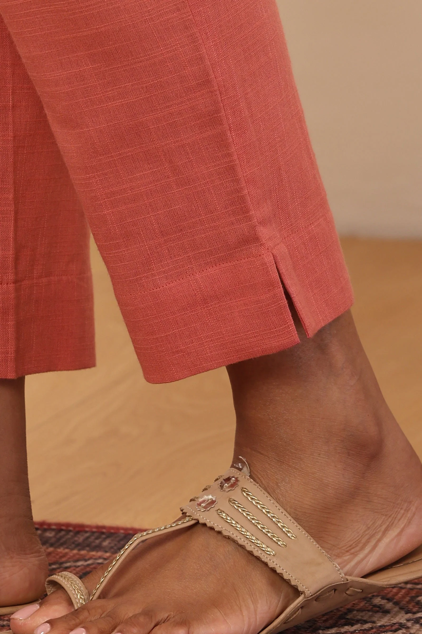 Surplus: Roza Raima Pink Narrow Pants - Image 2