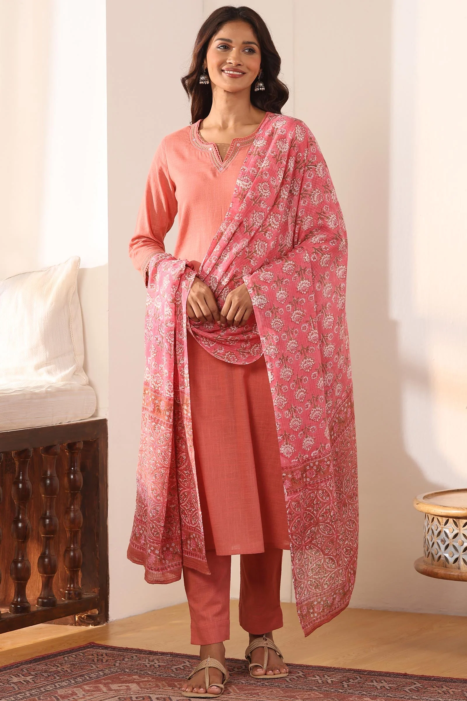 Surplus: Roza Raima Pink Narrow Pants - Image 3