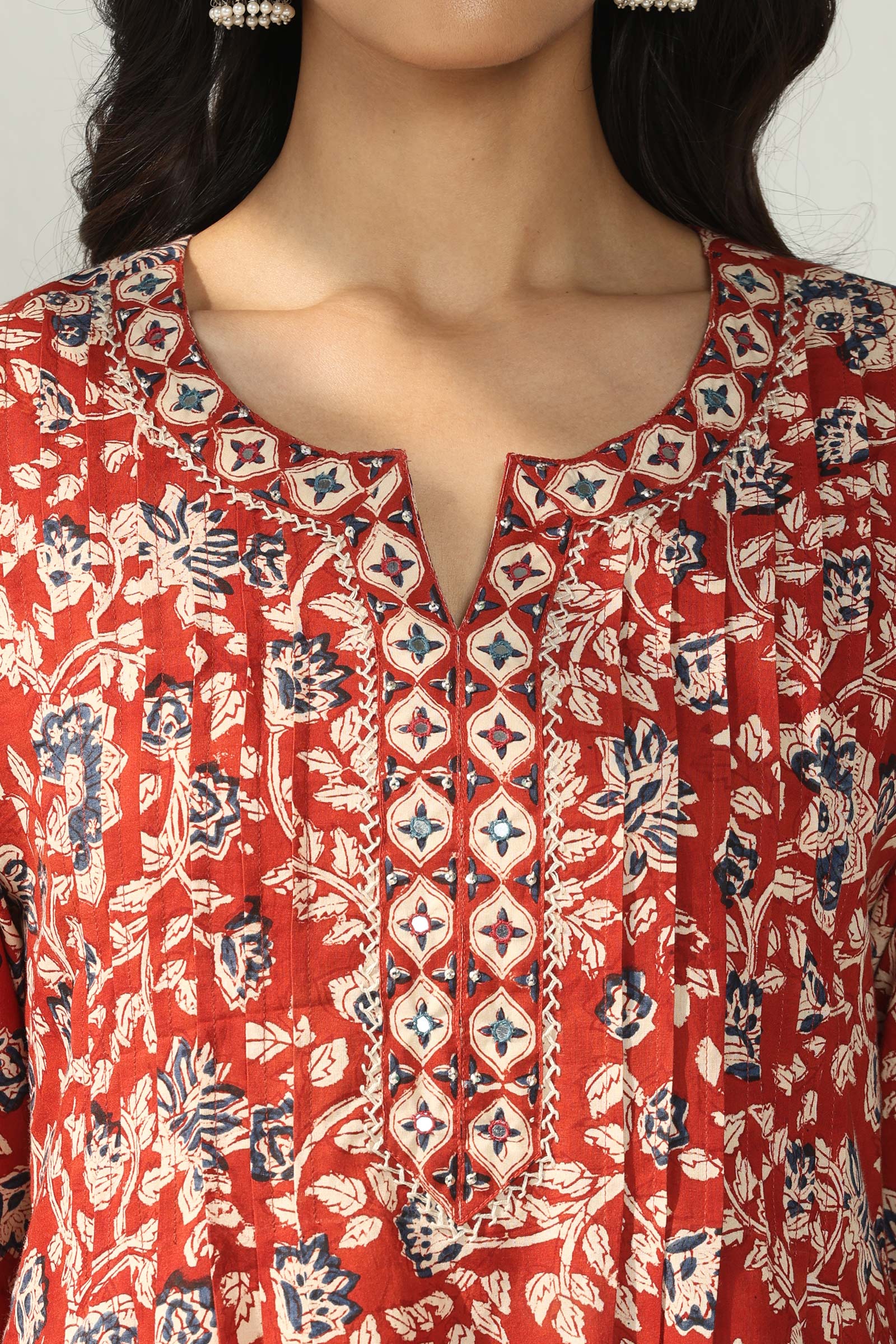 Surplus: Sehra Sumaira Bagru Kurta - Image 4