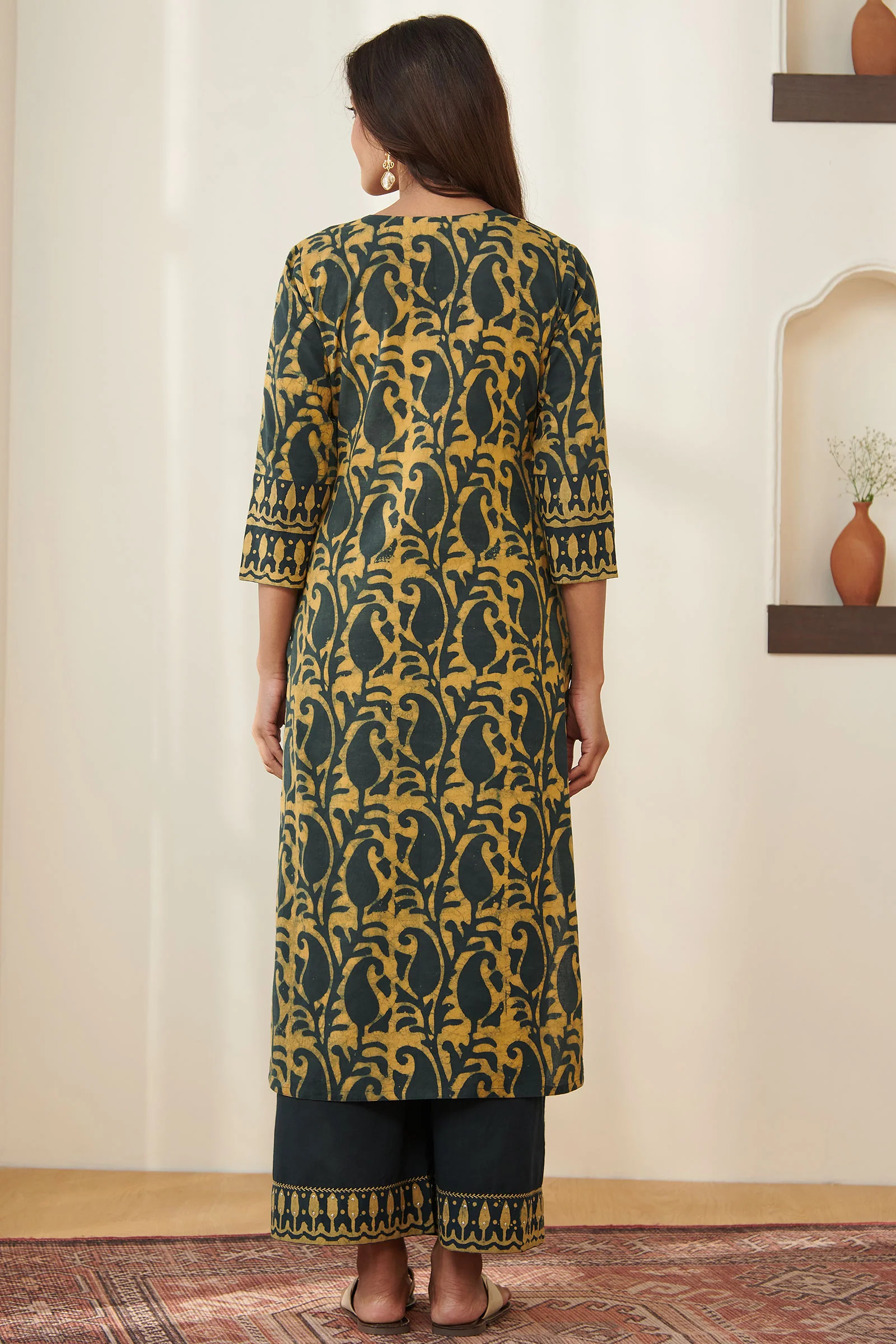 Surplus: Sehra Zaira Kurta - Image 9