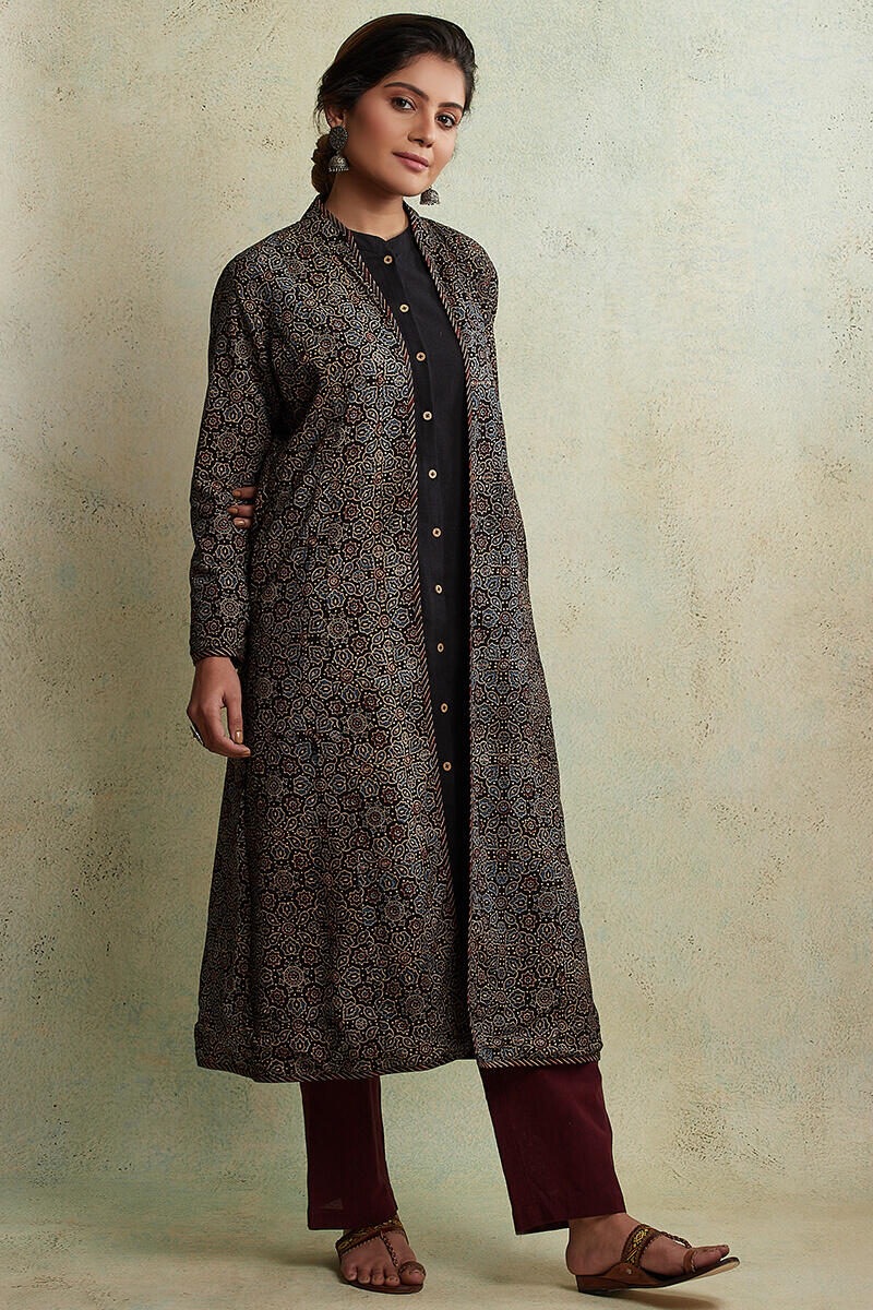 Zahabiya Heer Reversible Handloom Jacket - Image 3