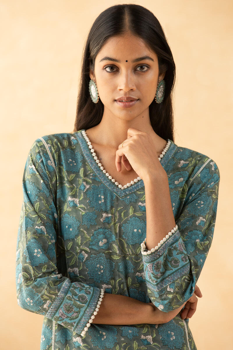 Zahira Samrina Kurta