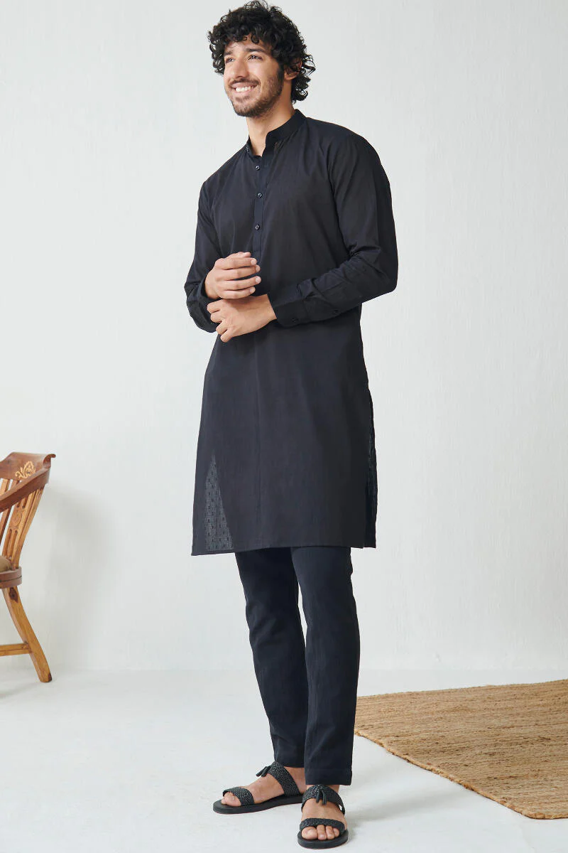 Zaid Vivaan Black Ram Buta Kurta - Image 3