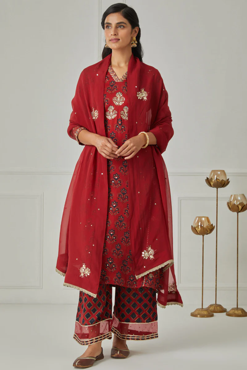 Zubeida Jahanzeb Ajrak Modal Kurta - Image 6