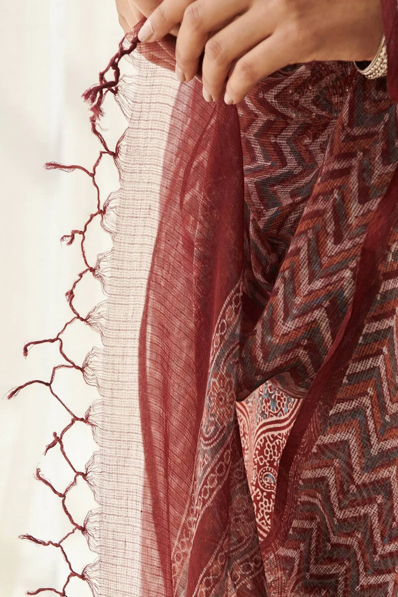 Zubeida Sareen Ajrak Kota Dupatta - Image 5